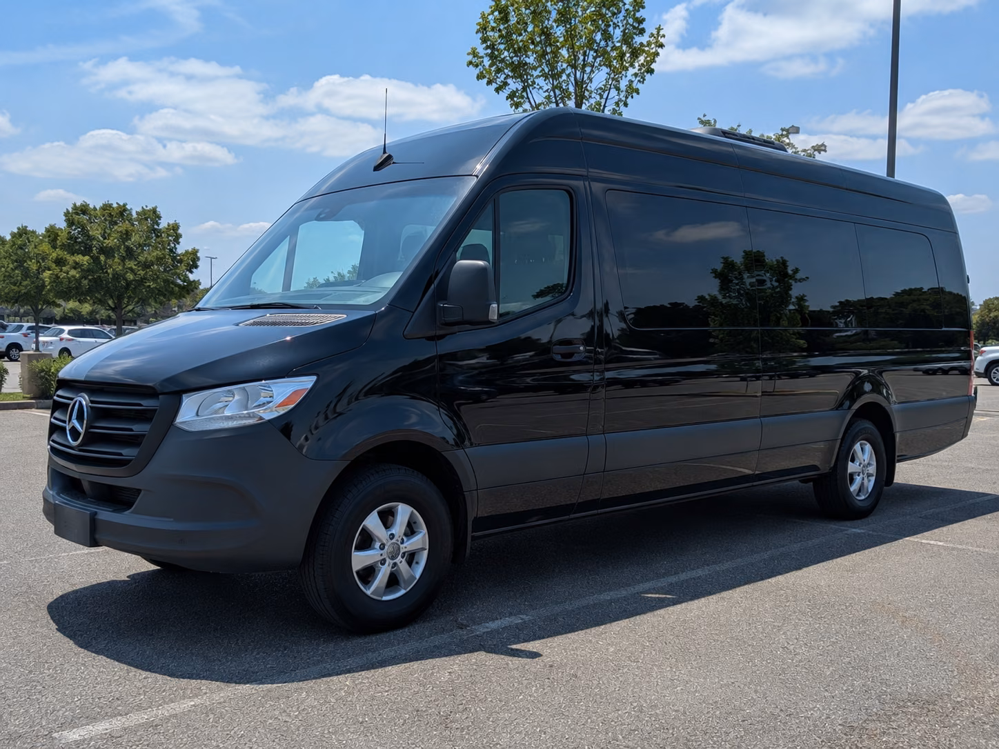 10 passenger sprinter van