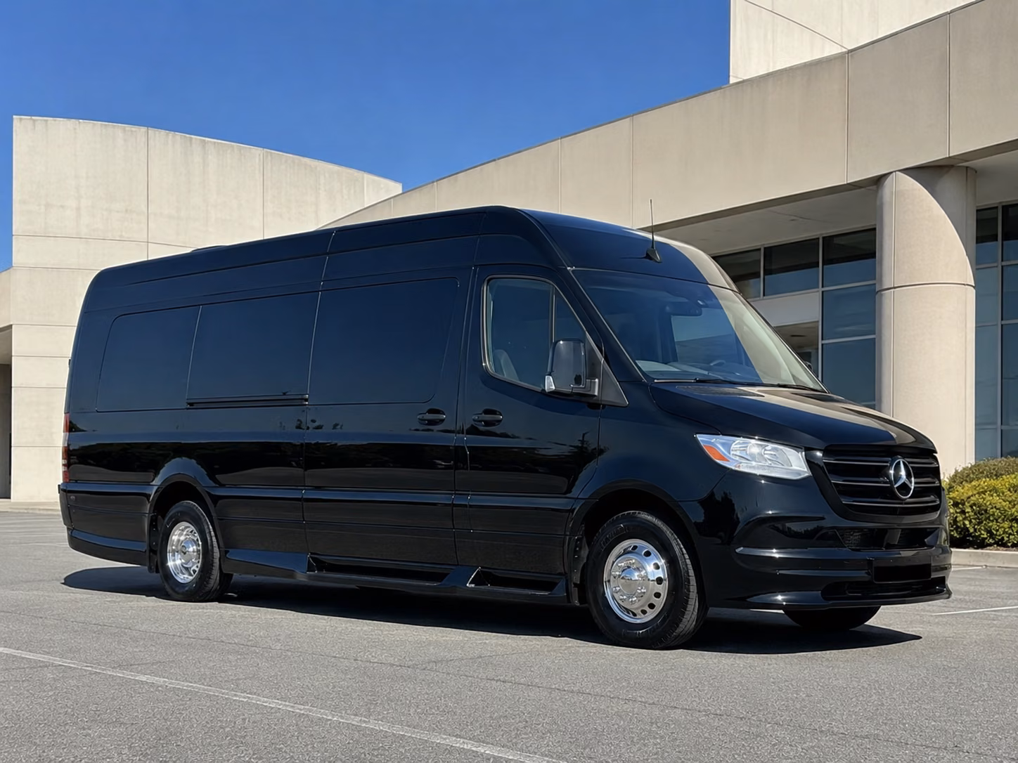 18 passenger sprinter van