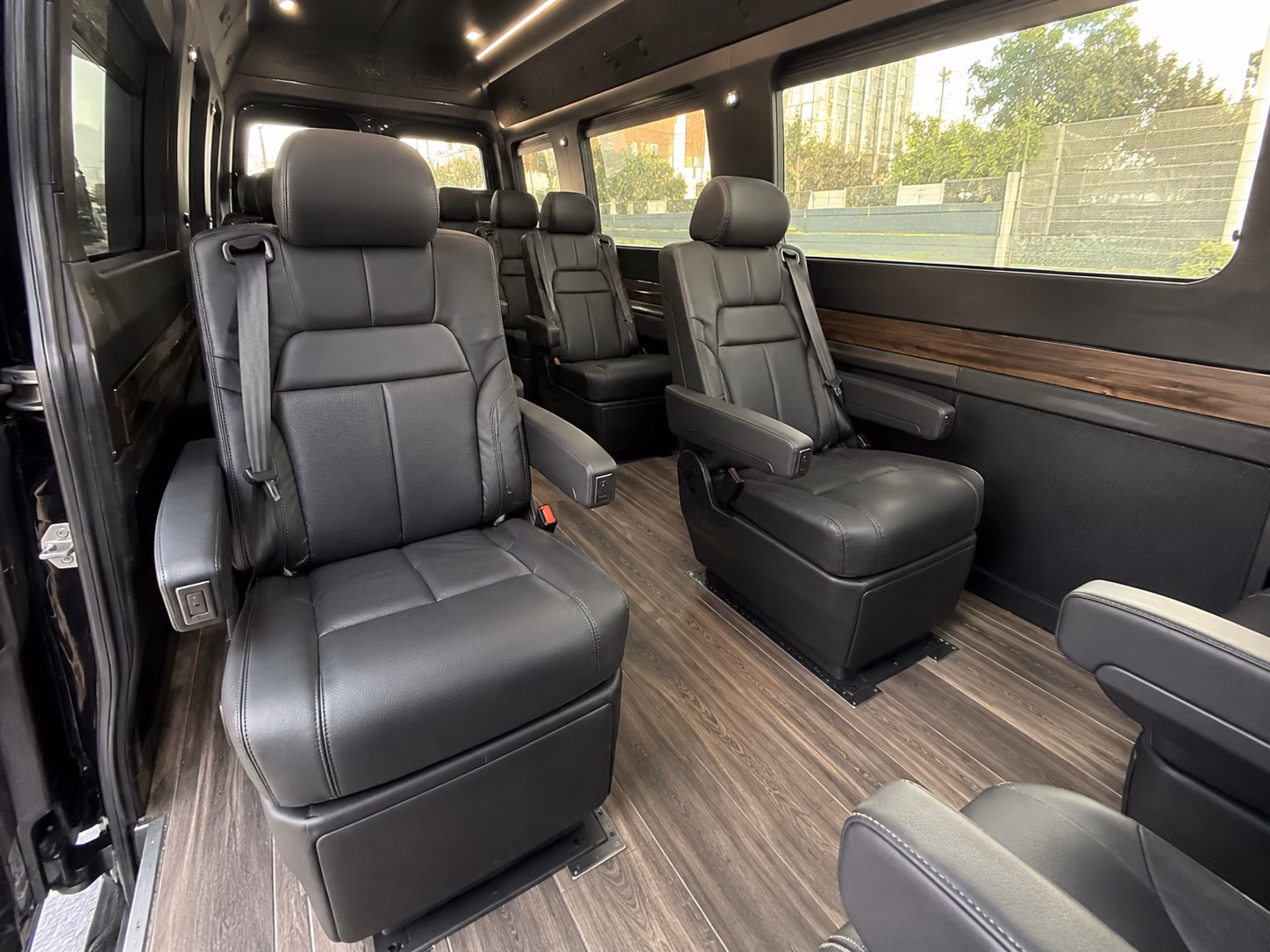 find the perfect transportation for your next corporate event 4