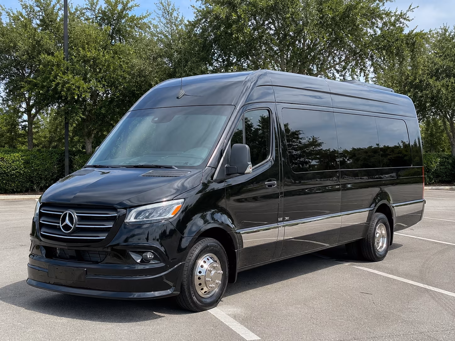 find the perfect transportation for your next wine tour 1