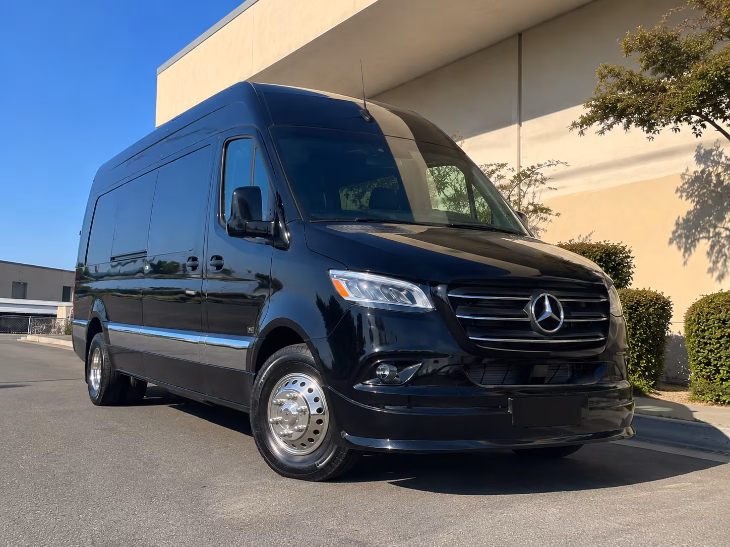 tallahassee 8 passenger sprinter van