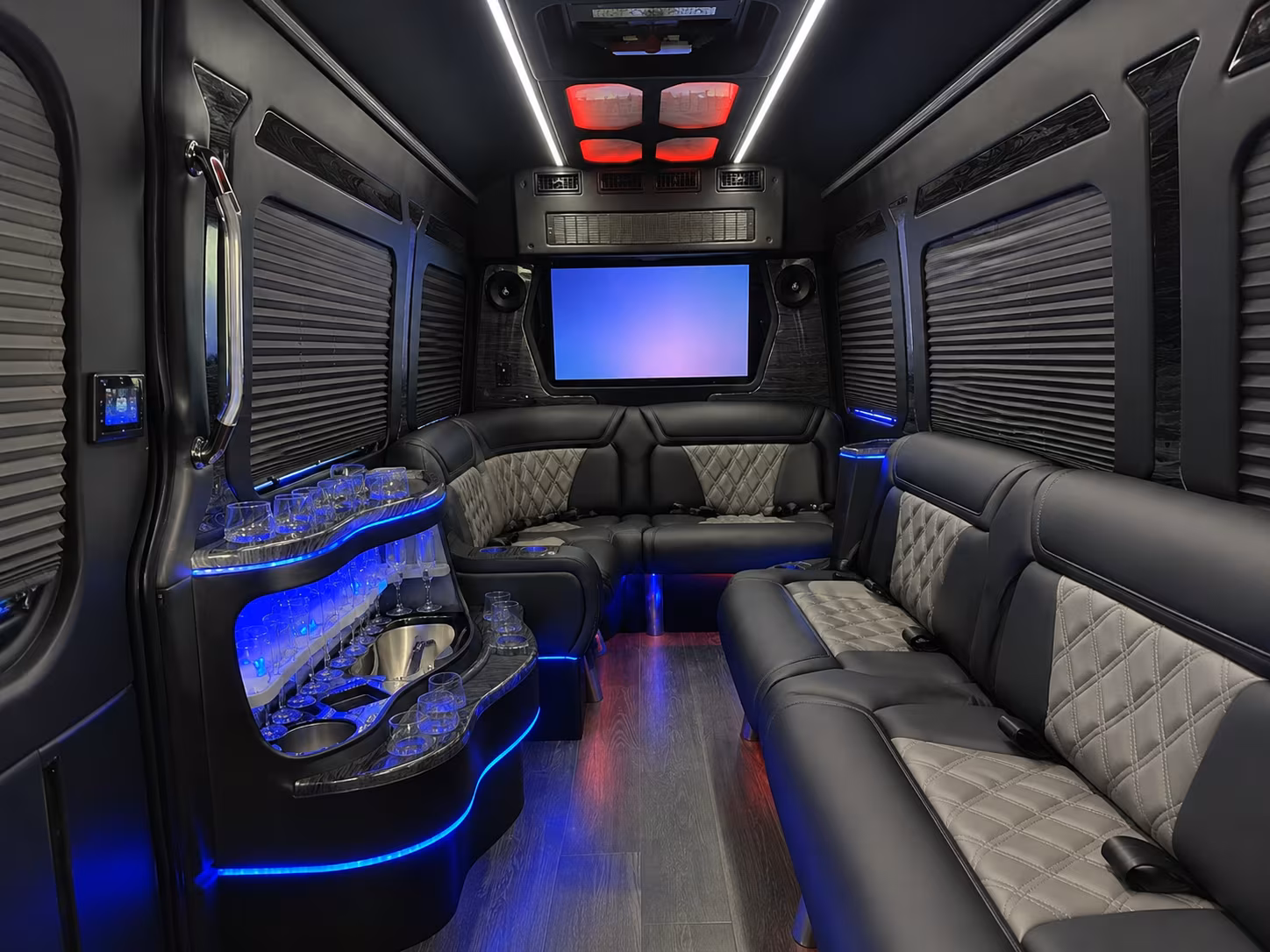 tallahassee sprinter limousine inside