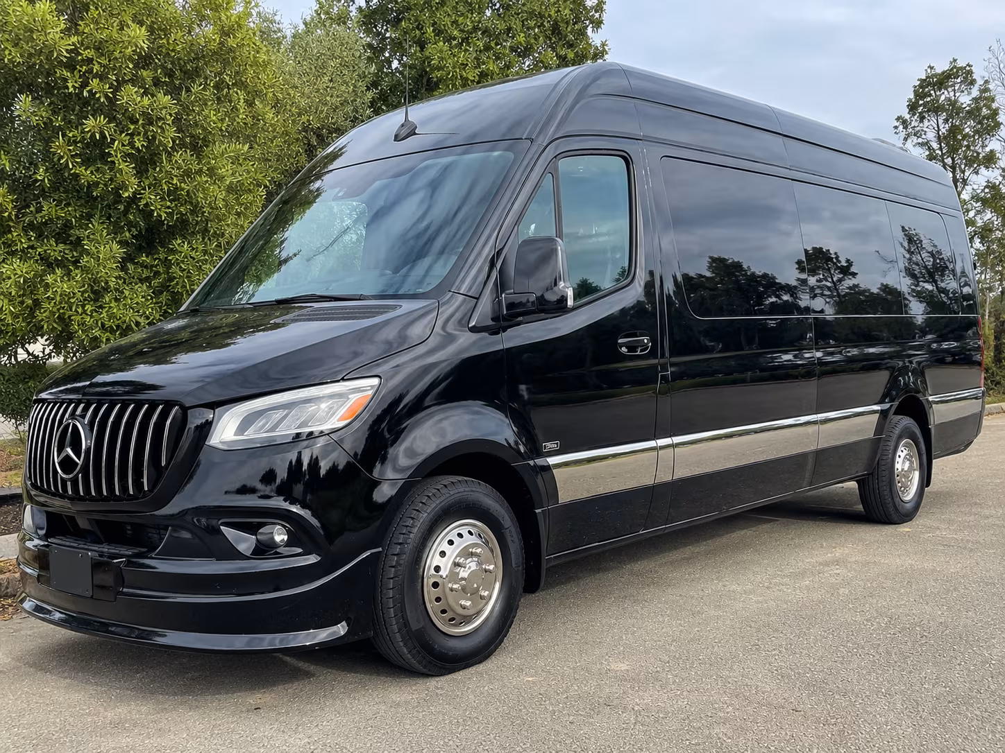 why rent using tallahasseesprintervanrental com