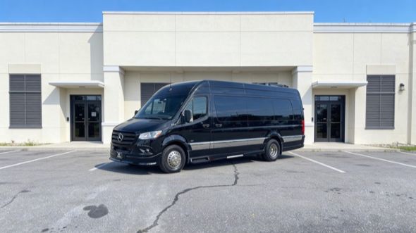 tallahassee 15 passenger sprinter van